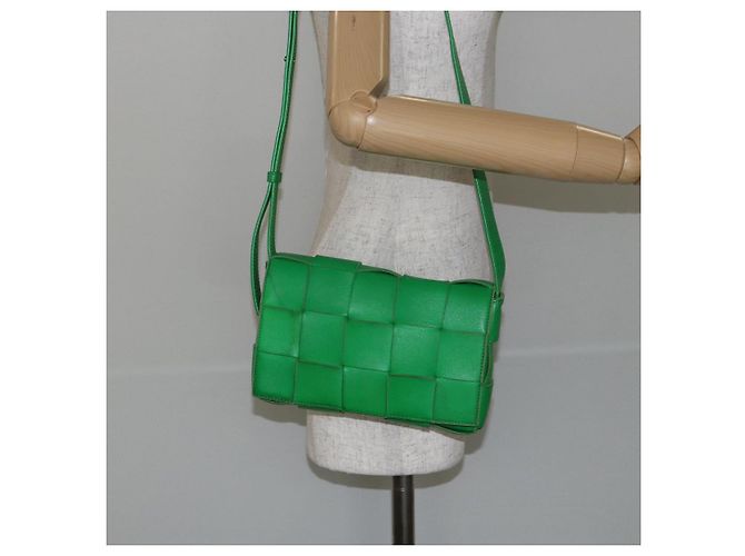 Autre Marque BORSA A SPALLA CASSSETTE IN PELLE VERDE AUTH 144383 - vista 20