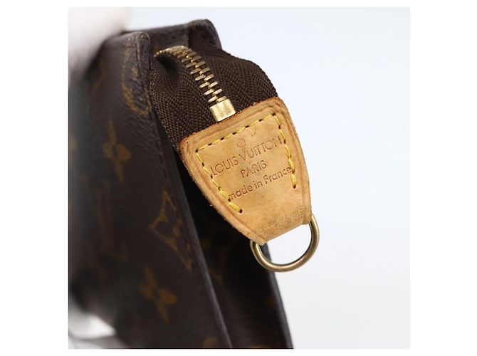 LOUIS VUITTON Pochette Bucket Monogram PM Accessorio LV Auth 145084 Monogramma - vista 8
