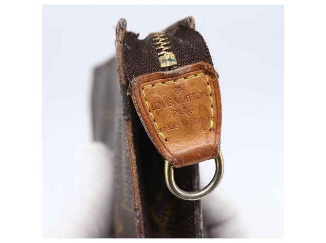 LOUIS VUITTON Monogram Bucket GM Accessory Pouch LV Auth 146173 - view 8