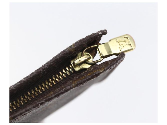 LOUIS VUITTON Monogram Bucket GM Accessory Pouch LV Auth 146173 - view 9