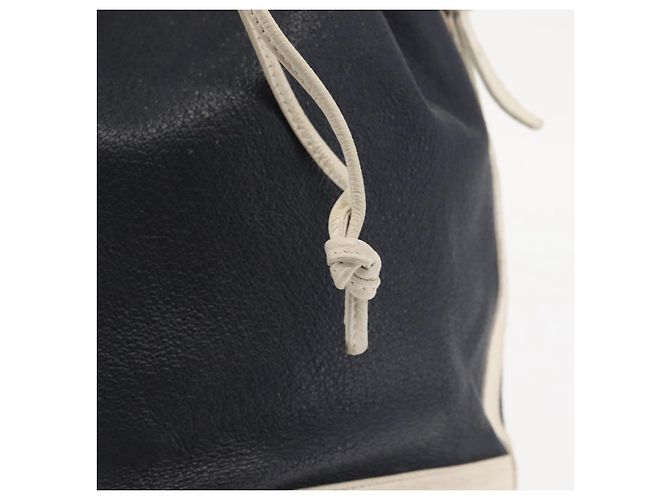 Borsa a Spalla LOEWE in Pelle Blu Navy Oro Auth 144366 D'oro - vista 10