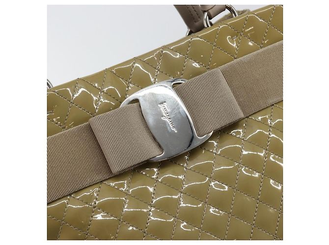 Salvatore Ferragamo Vala Tote Bag Emaille Khaki Silber Auth 144975 - Ansicht 17