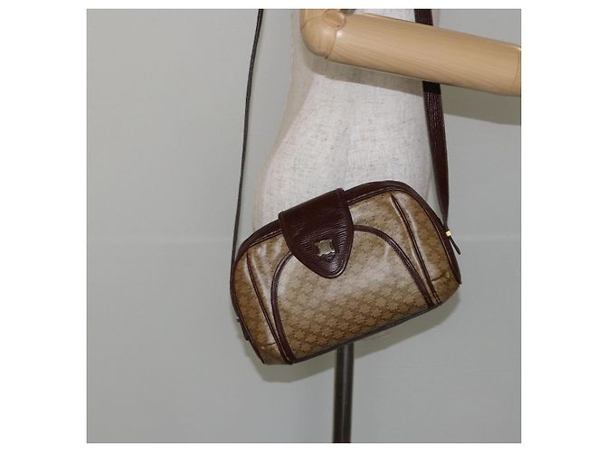 Céline Borsa a Spalla in Tela Macadam CELINE PVC Beige Oro Auth 144356 D'oro - vista 23