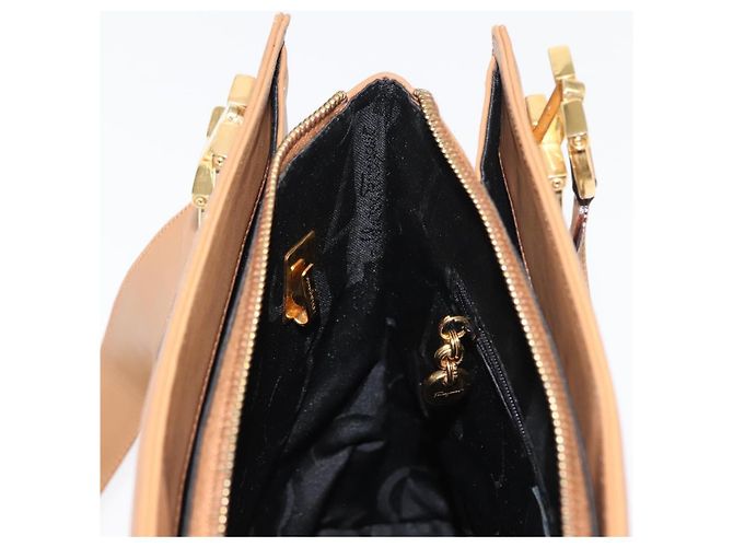 Borsa a Spalla Gancini in Pelle Beige Auth BA6798 di Salvatore Ferragamo - vista 19