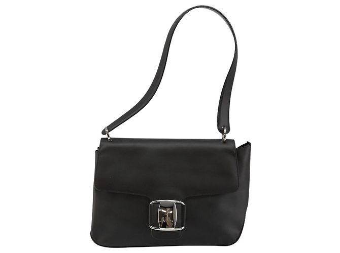 Borsa a Spalla Vala in Pelle Nera e Argento di Salvatore Ferragamo Auth BA6586 Nero - vista 13