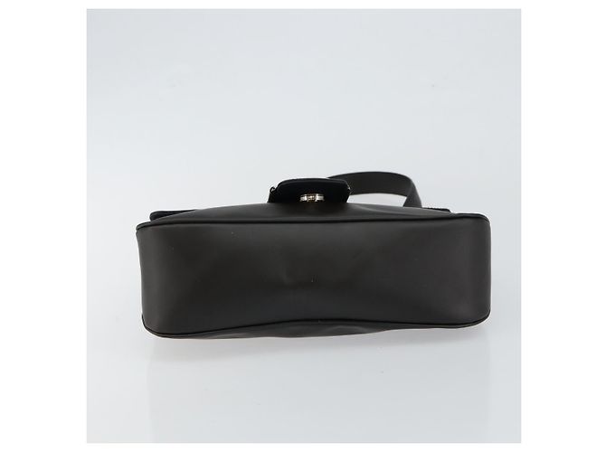 Borsa a Spalla Vala in Pelle Nera e Argento di Salvatore Ferragamo Auth BA6586 Nero - vista 5