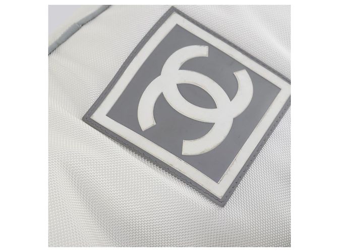 CHANEL Skitasche Sports Line aus Nylon in Weiß Silber CC Auth BA5290V - Ansicht 10