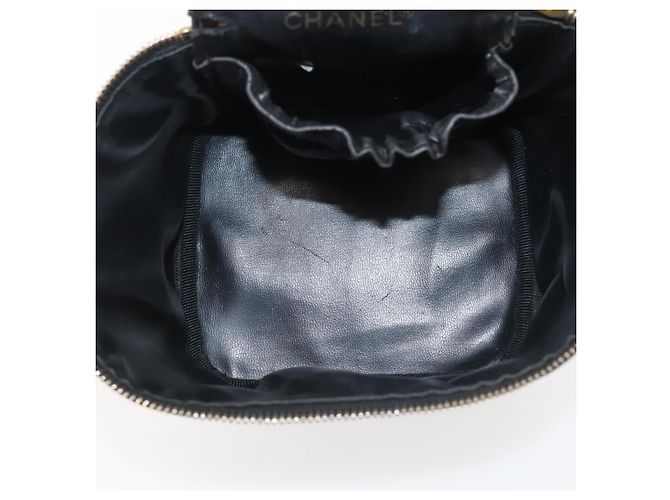 Vanity CHANEL Bicolor Kosmetiktasche aus Lammleder Schwarz Gold CC Auth 145355 - Ansicht 19