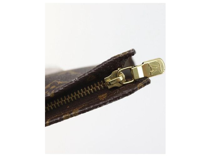 Bucket LOUIS VUITTON Monogramma Secchiello PM Pochette Accessorio LV Auth 145087 - vista 9