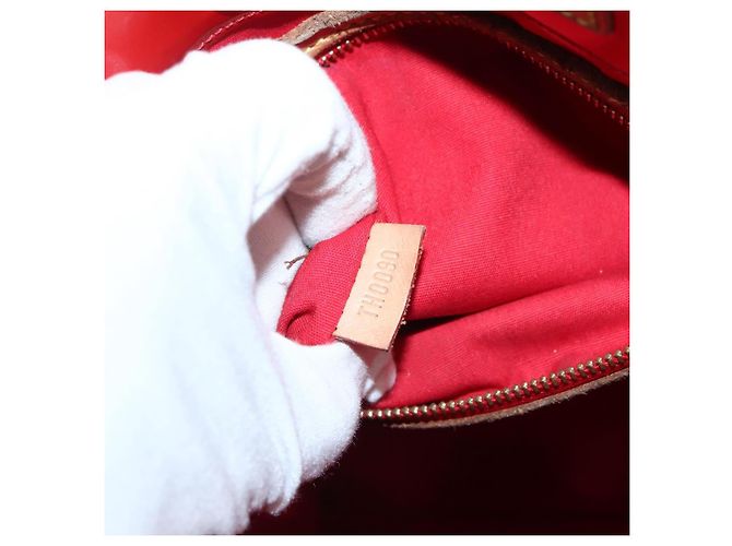 LOUIS VUITTON Monogram Vernis Reade MM Borsa a Mano Rossa M91086 LV Auth 144441 Rosso - vista 12