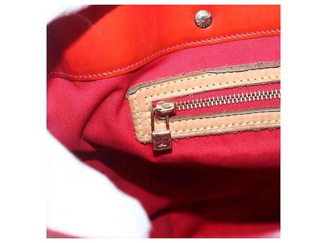 LOUIS VUITTON Monogram Vernis Reade MM Borsa a Mano Rossa M91086 LV Auth 144441 Rosso - vista 17