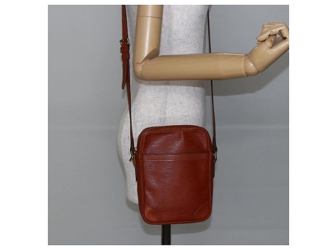 LOUIS VUITTON Borsa a Spalla Epi Danube Marrone M51694 LV Auth bs30146 - vista 22