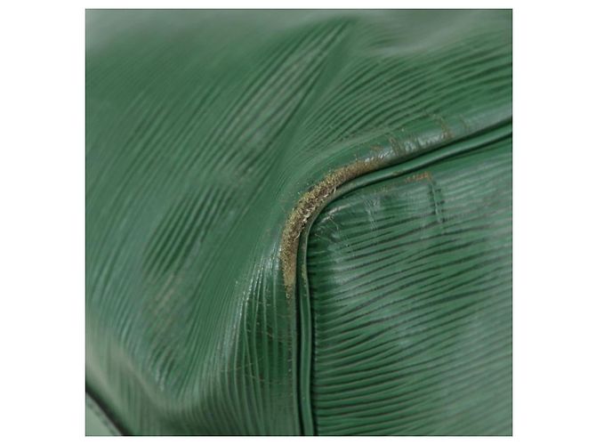 Noe LOUIS VUITTON Borsa a Spalla Petit Noé Epi Verde M44104 LV Auth 143573 - vista 17