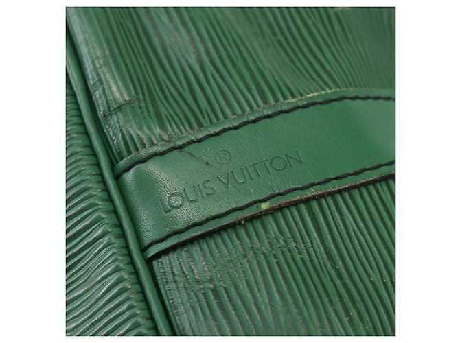 Noe LOUIS VUITTON Borsa a Spalla Petit Noé Epi Verde M44104 LV Auth 143573 - vista 18