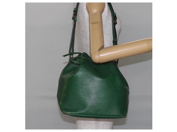 Noe LOUIS VUITTON Borsa a Spalla Petit Noé Epi Verde M44104 LV Auth 143573 - vista 22