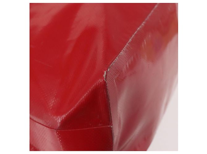 CHANEL Bolsa Tote Impermeable de Vinilo Roja CC Auth mr1520 - vista 14