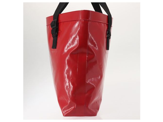 CHANEL Bolsa Tote Impermeable de Vinilo Roja CC Auth mr1520 - vista 3