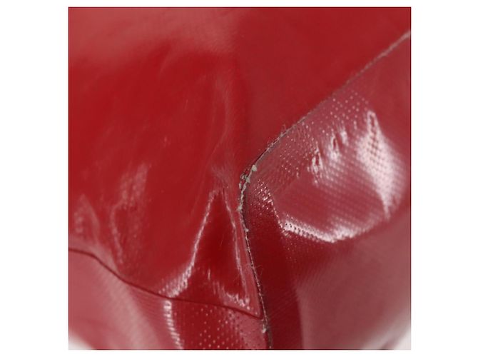 CHANEL Bolsa Tote Impermeable de Vinilo Roja CC Auth mr1520 - vista 9