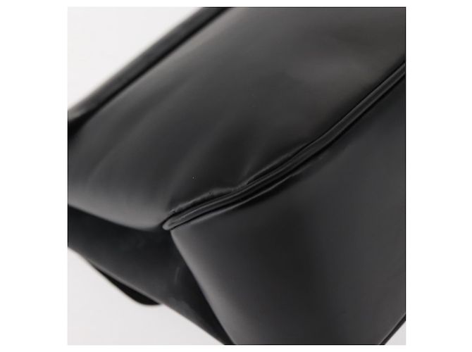 Borsa a Spalla Vala in Pelle Nera e Argento di Salvatore Ferragamo Auth gh1115 Nero - vista 12