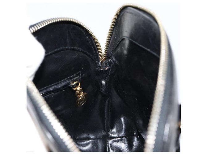 Salvatore Ferragamo Schultertasche aus Leder Wildleder Schwarz Gold Auth BA7056 Golden - Ansicht 17