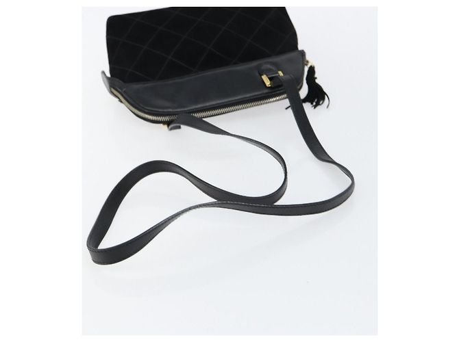 Salvatore Ferragamo Schultertasche aus Leder Wildleder Schwarz Gold Auth BA7056 Golden - Ansicht 7