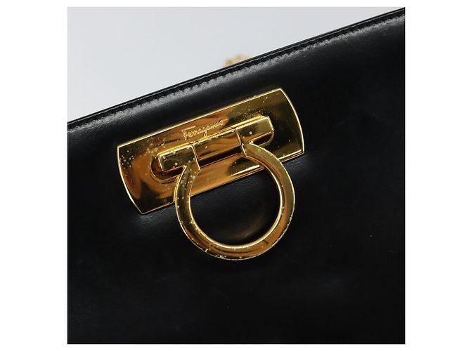 Borsa a spalla Gancini in pelle nera e oro Auth BA7058 di Salvatore Ferragamo Nero D'oro - vista 17