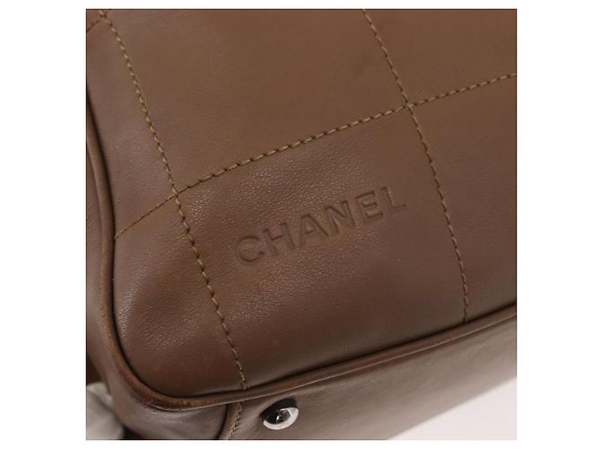 CHANEL Borsa a Mano Choco Bar in Pelle di Agnello Marrone con CC Argento Auth 149307 - vista 16