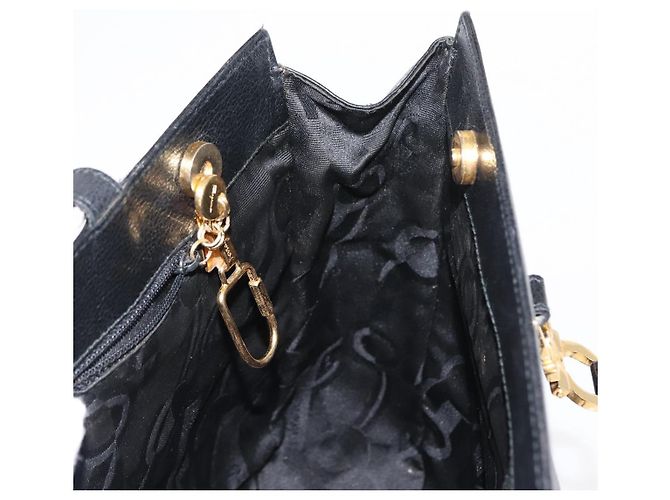 Borsa Tote Gancini in pelle nera e oro Salvatore Ferragamo Auth BA7327 Nero D'oro - vista 17