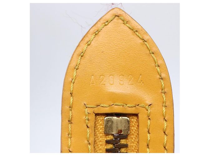 LOUIS VUITTON Borsa da Shopping Epi Saint Jacques Gialla M52269 LV Auth 149155 Giallo - vista 12