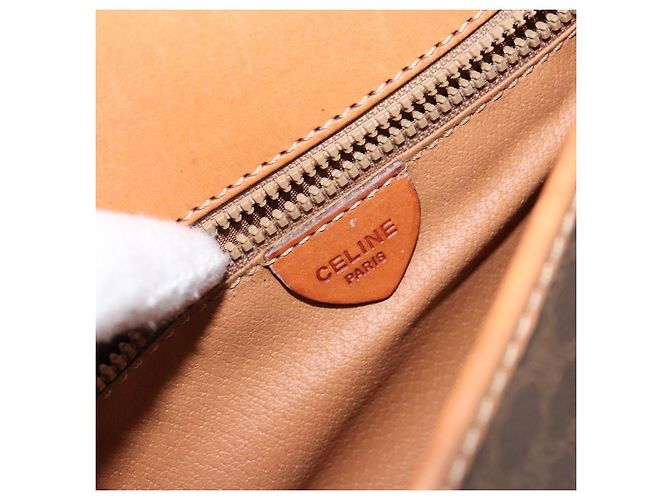 Céline Borsa a spalla circolare in tela Macadam CELINE in pelle PVC marrone oro Auth 147957 D'oro - vista 16