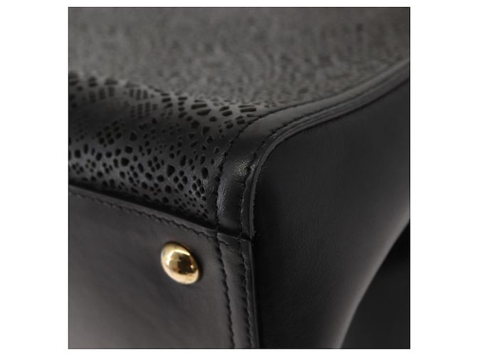 Borsa Tote Vala Chain in pelle nera e oro di Salvatore Ferragamo Auth gh1102 Nero D'oro - vista 13