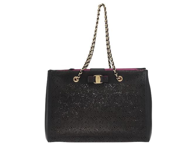 Borsa Tote Vala Chain in pelle nera e oro di Salvatore Ferragamo Auth gh1102 Nero D'oro - vista 2