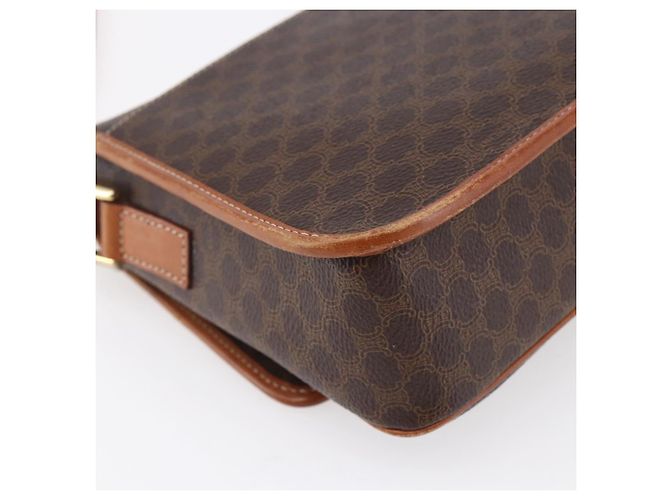 Céline Borsa a Spalla in Tela Macadam CELINE in Pelle PVC Marrone Oro Auth 150117 D'oro - vista 13