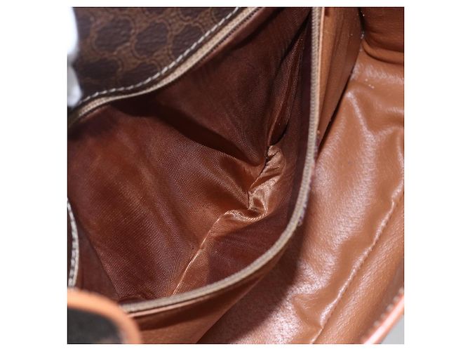 Céline Borsa a Spalla in Tela Macadam CELINE in Pelle PVC Marrone Oro Auth 150117 D'oro - vista 20