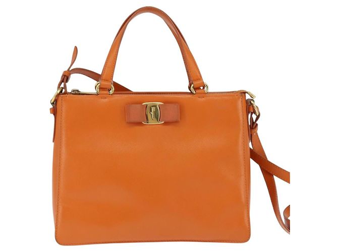 Bolsa Tote Vala de couro 2 em 1 laranja e dourada Auth BA7333 da Salvatore Ferragamo - vista 13