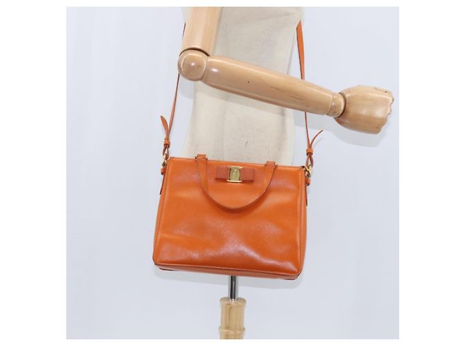 Bolsa Tote Vala de couro 2 em 1 laranja e dourada Auth BA7333 da Salvatore Ferragamo - vista 26
