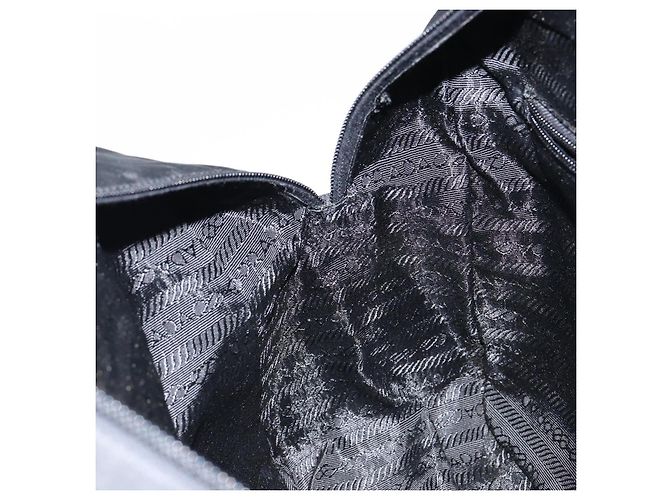 PRADA Bolso de mano de nailon negro plateado Auth 146965 Plata - vista 19
