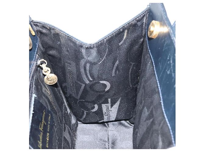 Borsa a mano Vala in pelle blu navy e oro di Salvatore Ferragamo Auth gh1106 D'oro - vista 17