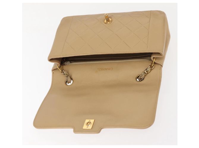 CHANEL Borsa a Spalla Matelassé con Catena in Pelle di Agnello Beige Oro CC Auth BA7295 D'oro - vue 15
