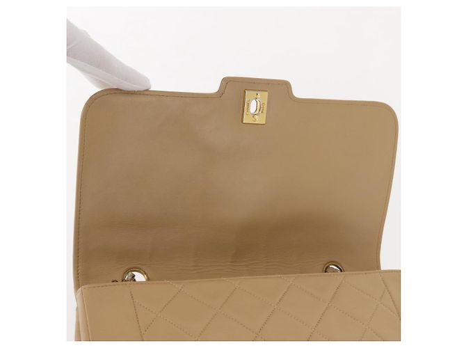 CHANEL Borsa a Spalla Matelassé con Catena in Pelle di Agnello Beige Oro CC Auth BA7295 D'oro - vue 16