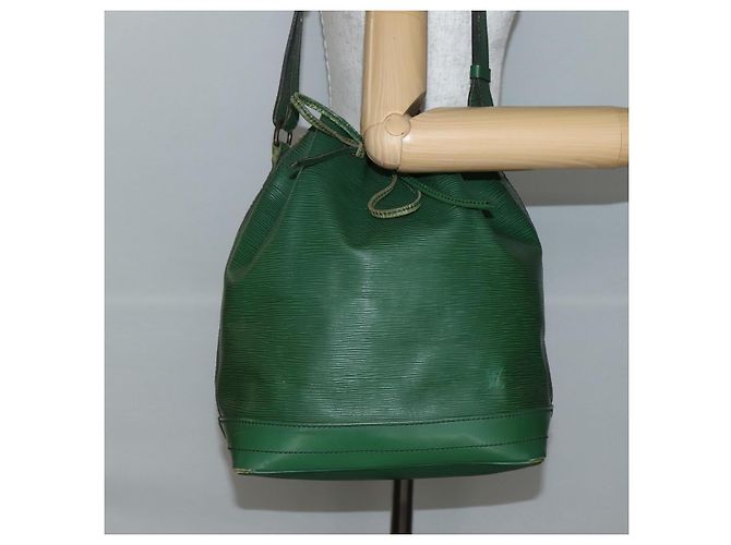 LOUIS VUITTON Borsa a Spalla Epi Noe Verde M44004 LV Auth 142858 - vista 21