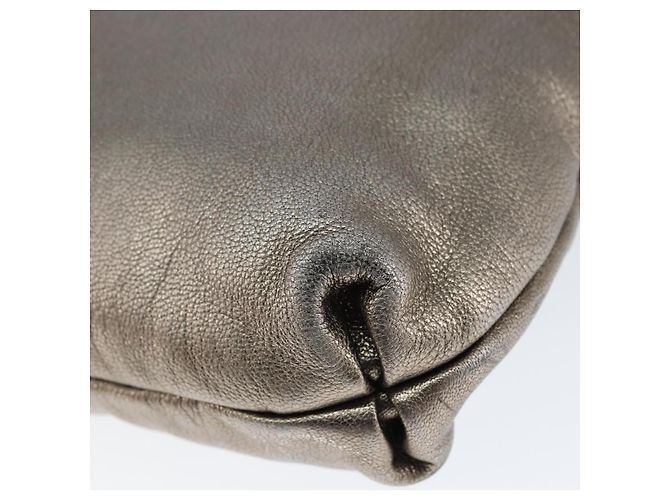 Borsa a Spalla Gancini in Pelle Argento Auth 149123 di Salvatore Ferragamo - vista 15