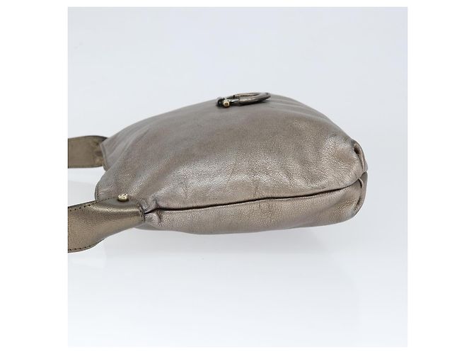 Borsa a Spalla Gancini in Pelle Argento Auth 149123 di Salvatore Ferragamo - vista 4