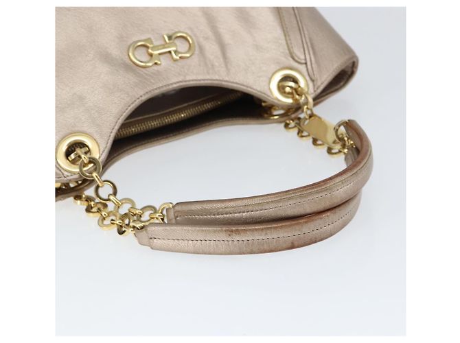 Borsa a mano Gancini in pelle Salvatore Ferragamo oro argento Auth 149193 D'oro - vista 7