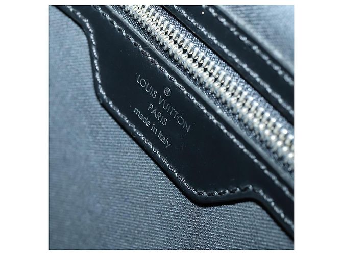 LOUIS VUITTON Borsa a Spalla Taiga Victor Ardoise M30142 LV Auth ep11578 Grigio - vista 20