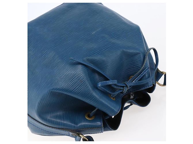 Noe LOUIS VUITTON Borsa a Spalla Petit Noé Epi Blu M44105 LV Auth 146215 - vista 6