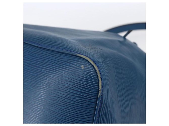 Noe LOUIS VUITTON Borsa a Spalla Petit Noé Epi Blu M44105 LV Auth 146215 - vista 9