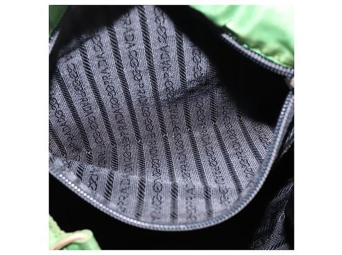 PRADA Bolso de mano de nailon verde dorado Auth 145926 - vista 11