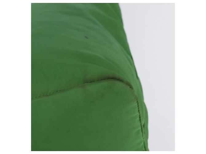 PRADA Bolso de mano de nailon verde dorado Auth 145926 - vista 16