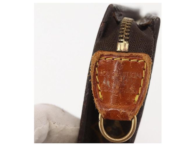 Bucket LOUIS VUITTON Monogramma Secchiello PM Pochette Accessorio LV Auth 150188 - vista 8